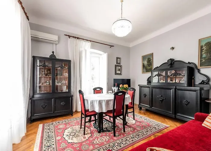 Apartament Heritage Hideaway